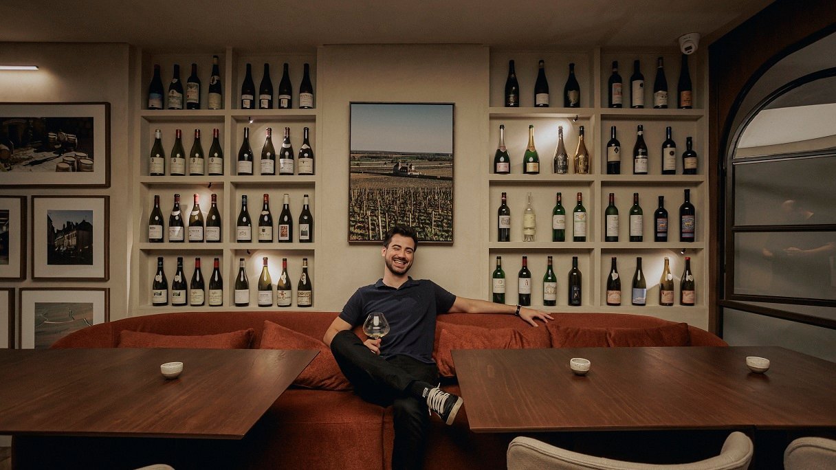 Balneário Camboriú tem novo wine bar que eleva a experiência de beber vinho em Santa Catarina 